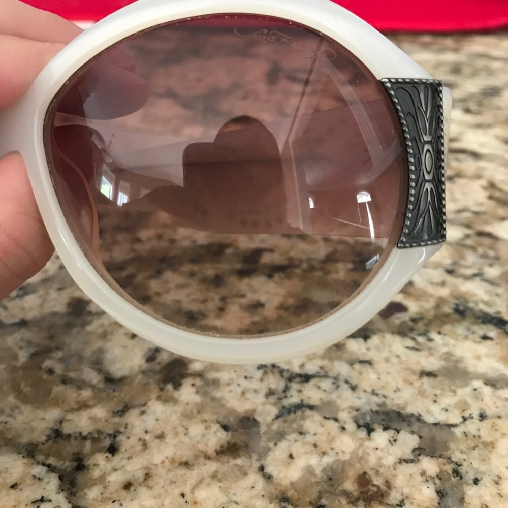 Sunglasses - image 2