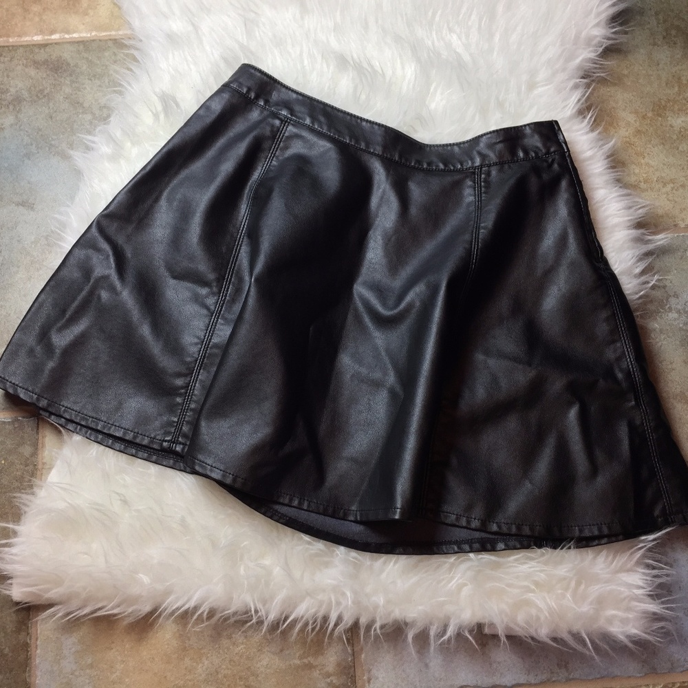 Divided faux leather fit flare skirt black size 10