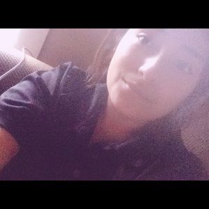Meet your Posher, Adriana