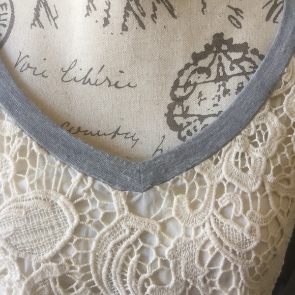 ❌SOLD!❌ ELLA MOSS Long Sleeve Gray Top Small - Picture 3 of 8