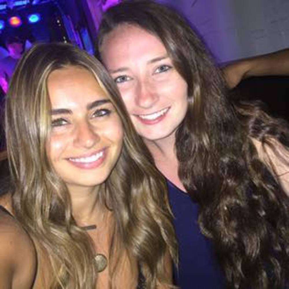 Meet your Posher, Moira