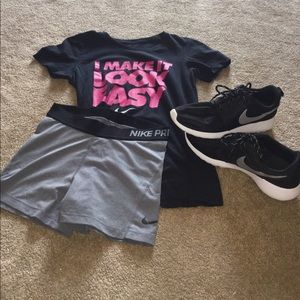 Nike pros gray and black