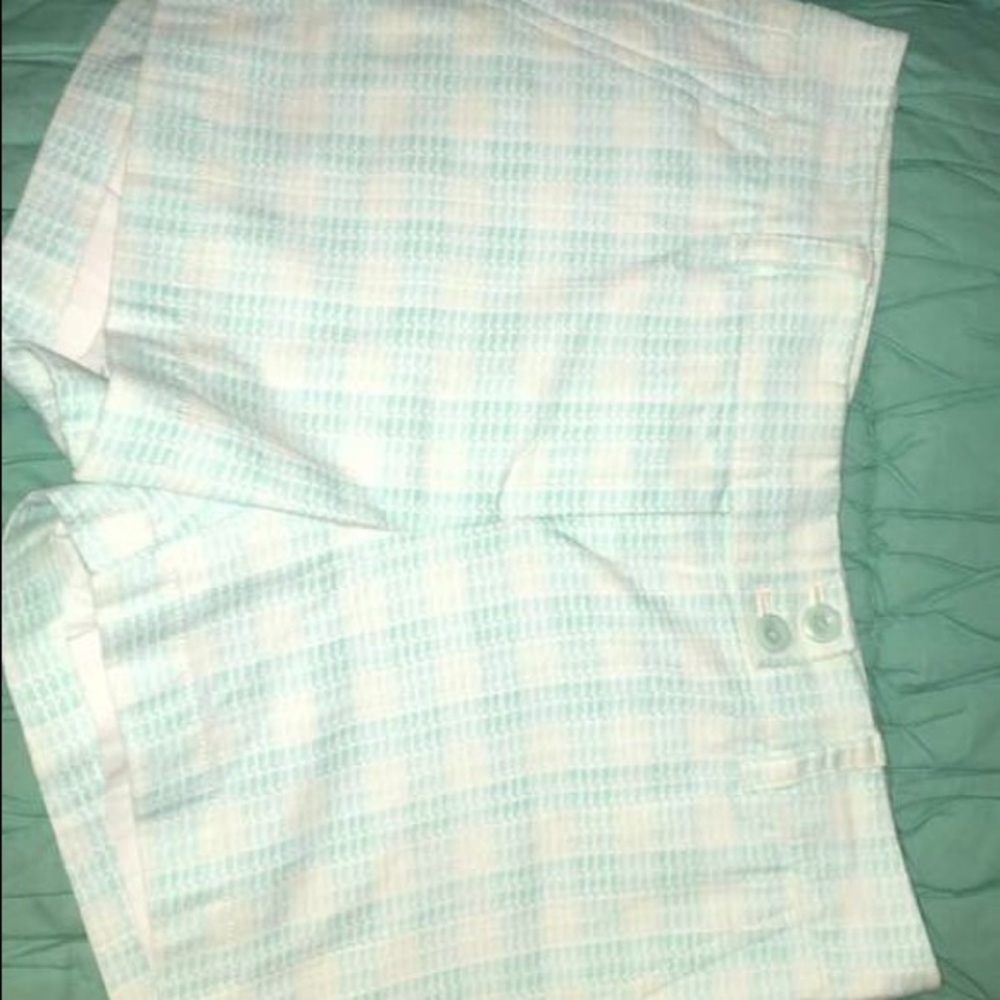 Vineyard vines shorts