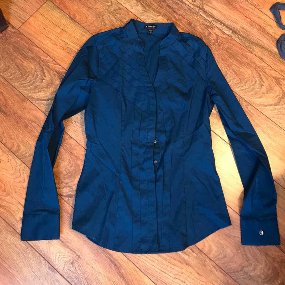 Express button up