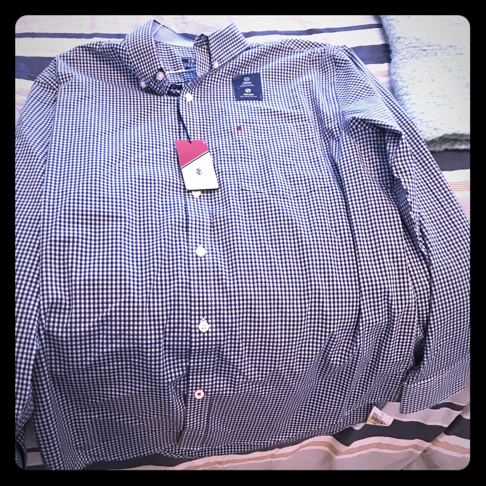Izod button down