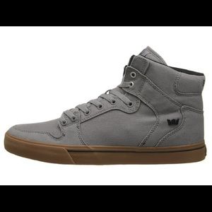 grey supras w/ brown soles