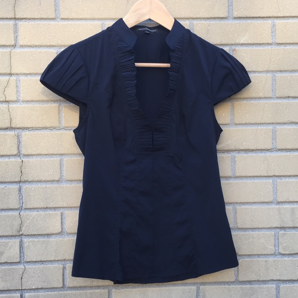 Express Vintage Style Ruffle Collared Blouse - Picture 6 of 6