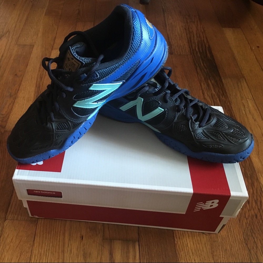 New Balance Women's 966 sneakers