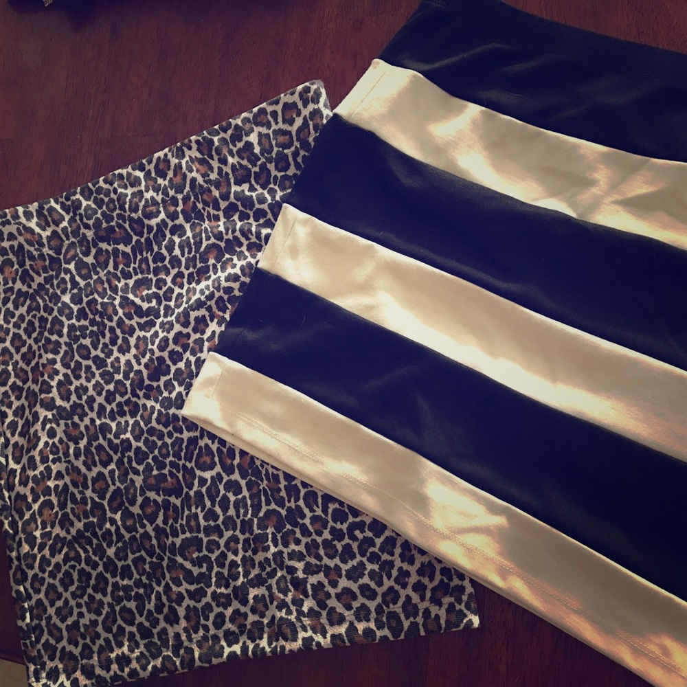 2 mini skirts