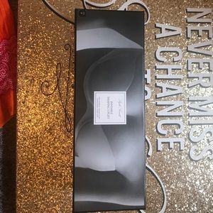 NWT Victoria Secret visible Shaping Uplift.