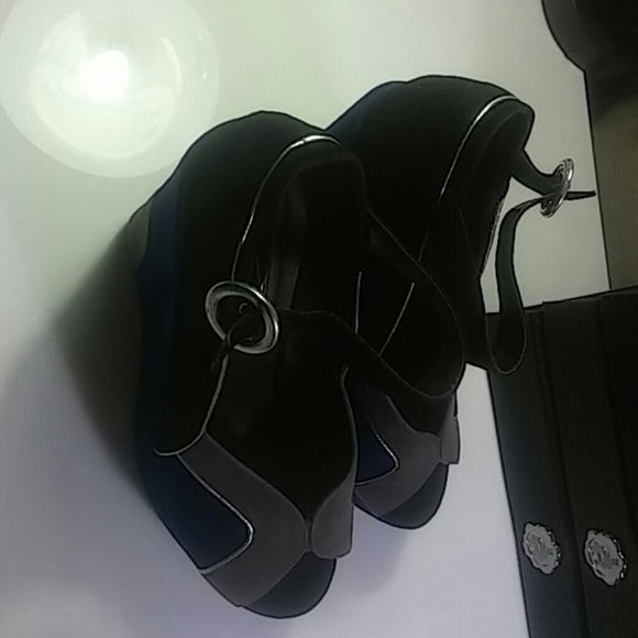 Shoes#00104 - Picture 4 of 4