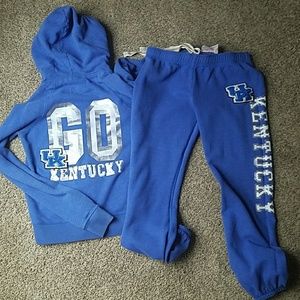 🏈UK Pink Zip-up and Capri sweats🏀