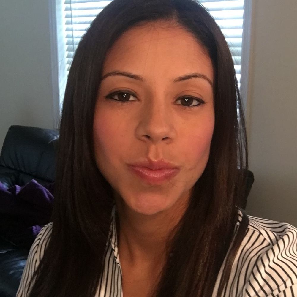 Meet your Posher, Luisa