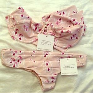 Acacia Island Orchid L top S bottom