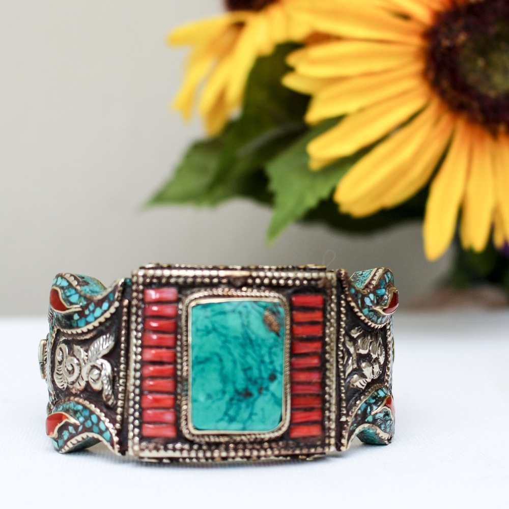Nepalese Tibetan Silver Cuff