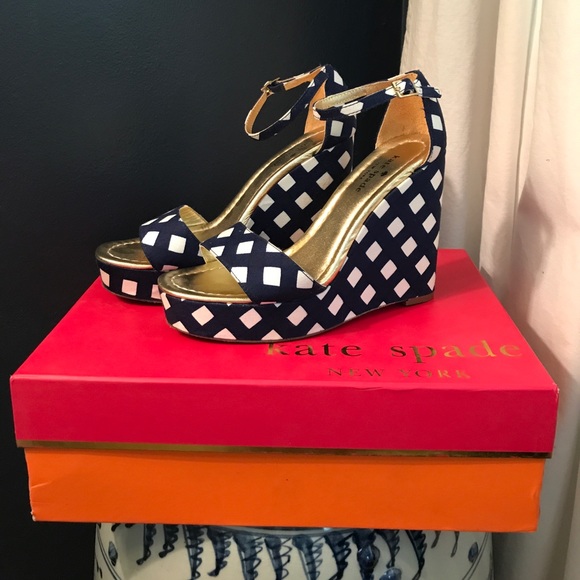 kate spade Shoes - Like New! Kate Spade Dabney Wedges- Navy Gingham