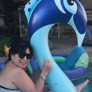 Meet your Posher, Norma