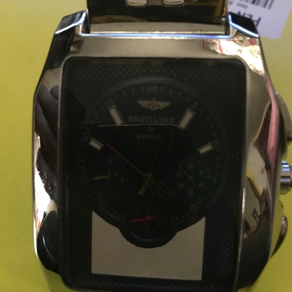 Watch - Picture 4 of 5