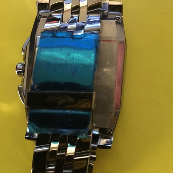 Watch - Picture 2 of 5