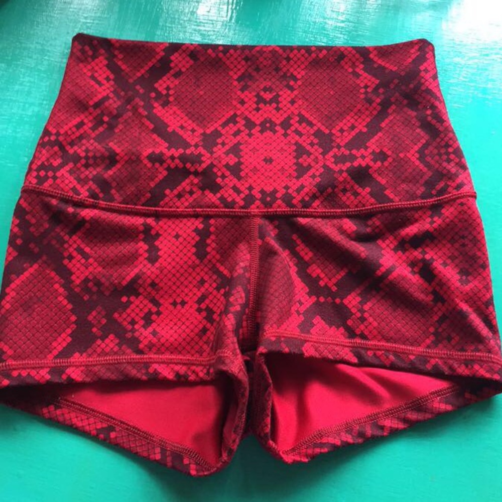 Red lululemon spandex, size 2