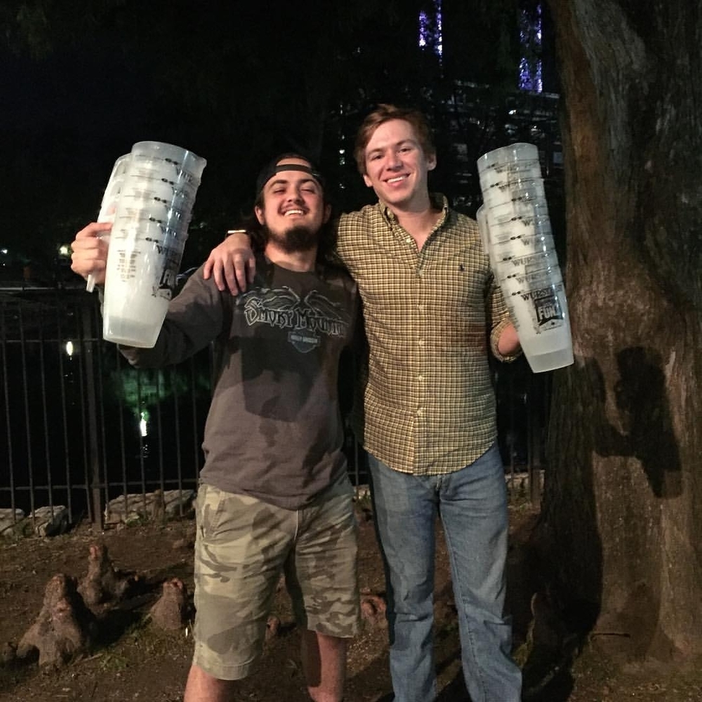 Meet your Posher, Foster