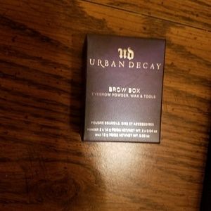 NIB Urban Decay Brow Box
