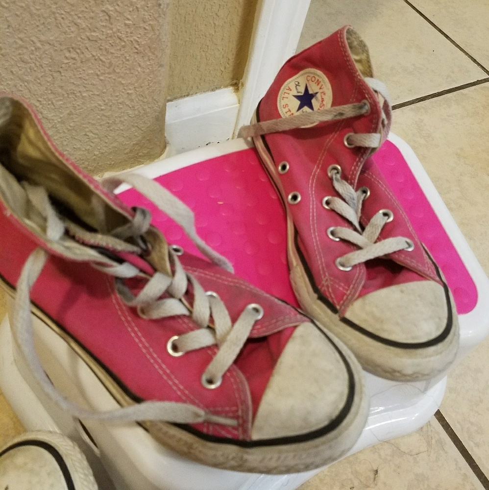 Girls shoes