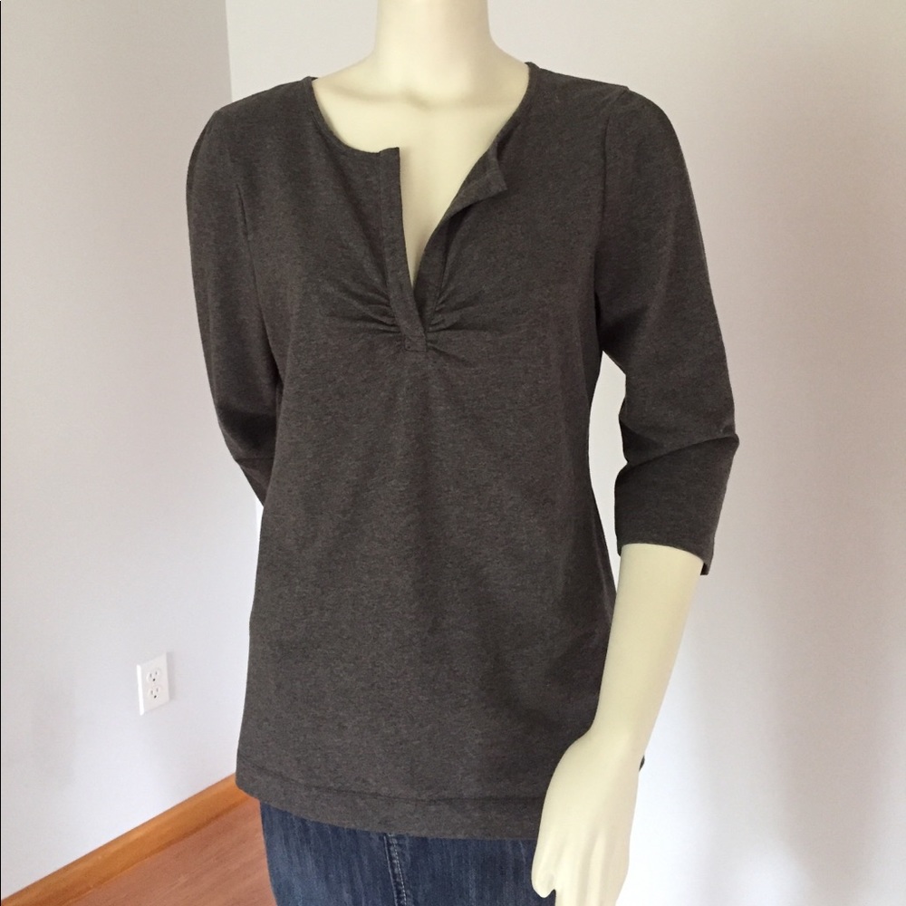 Kenneth Cole New York 3/4 Sleeve top + free gift 🎁