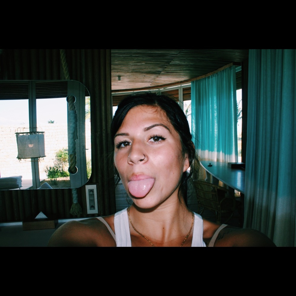 Meet your Posher, Jade