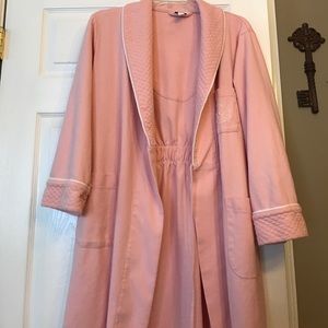 Charter Club robe