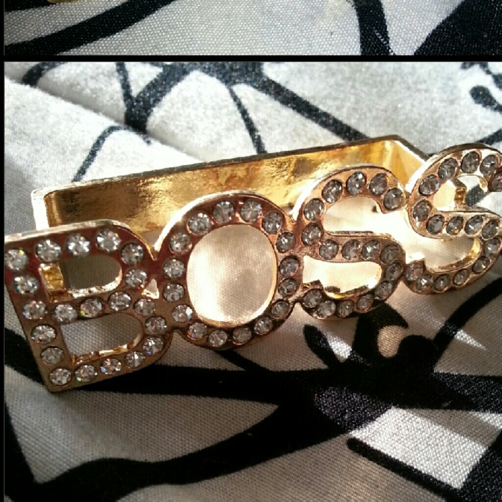 Knuckle Ring