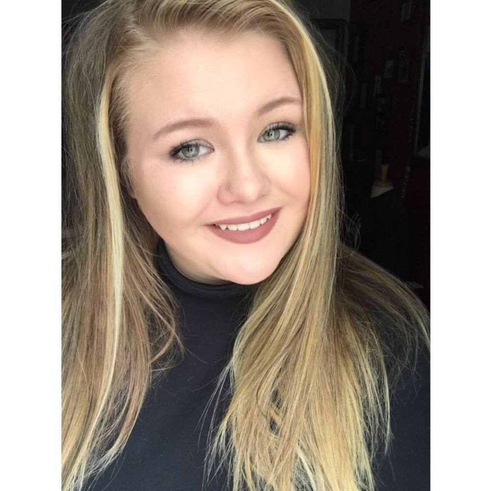 Meet your Posher, Brittney