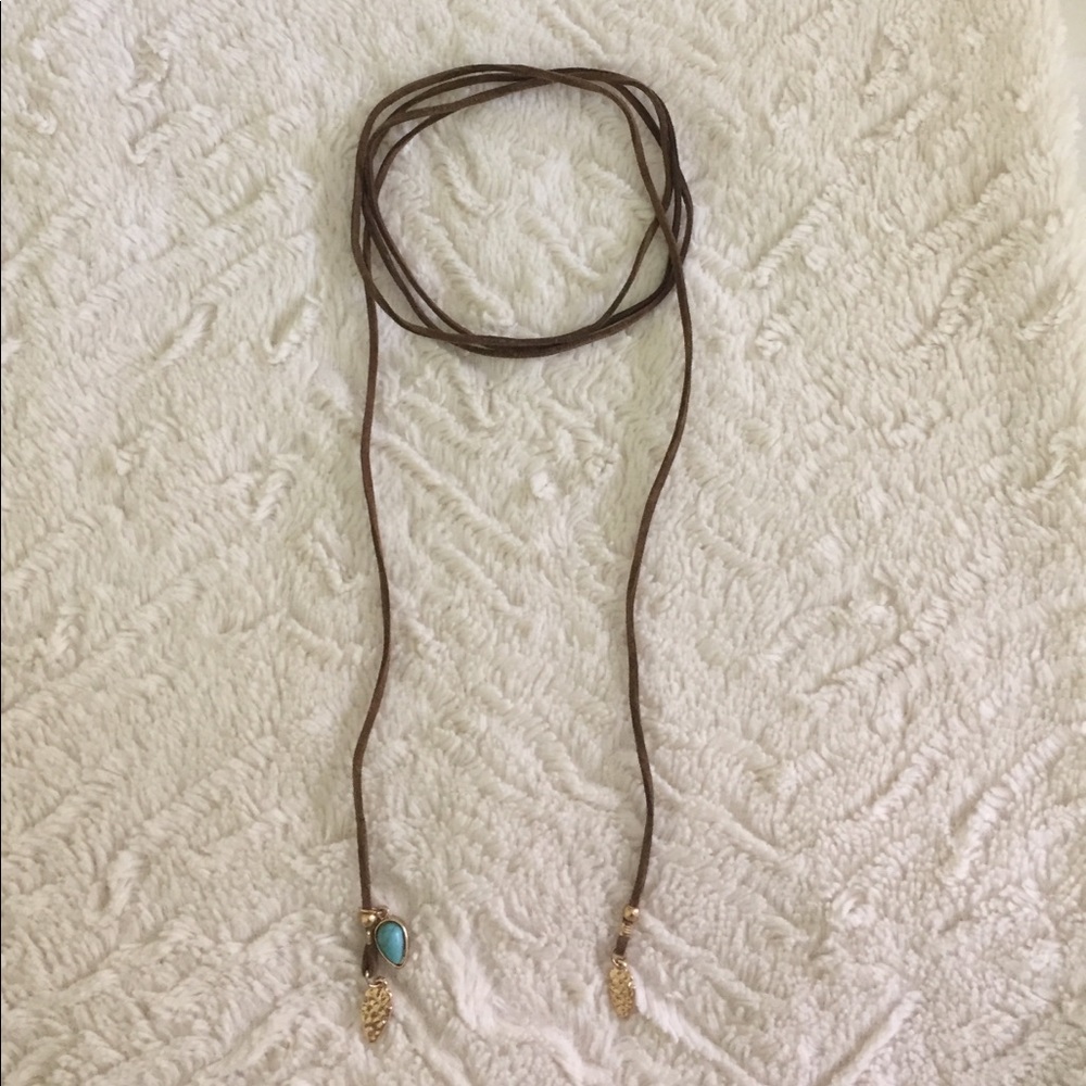 Wrap around leather choker