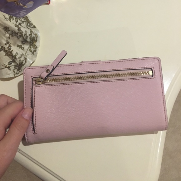 Light Pink Kate Spade Wallet - Picture 3 of 3