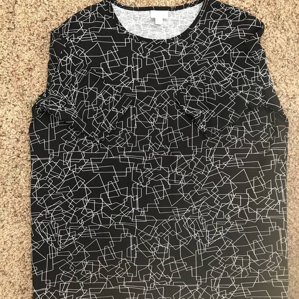 EUC Lularoe Irma size XS