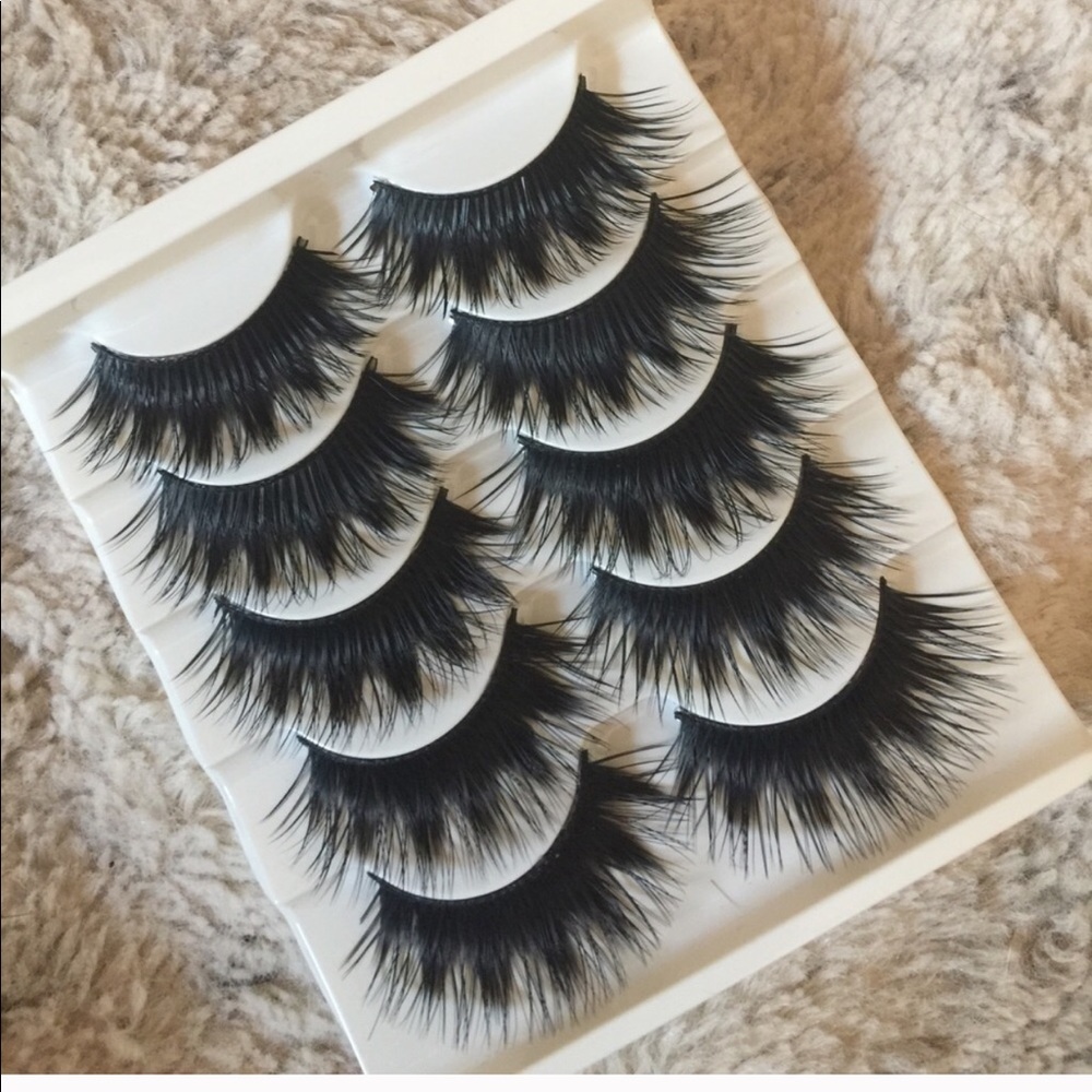 False lashes