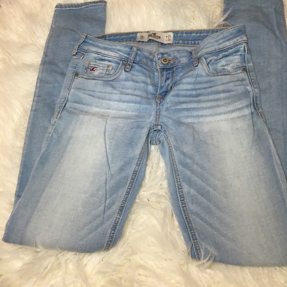 ❌SOLD❌Hollister skinny jeans - Picture 2 of 4