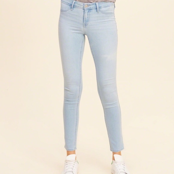 ❌SOLD❌Hollister skinny jeans - Picture 4 of 4