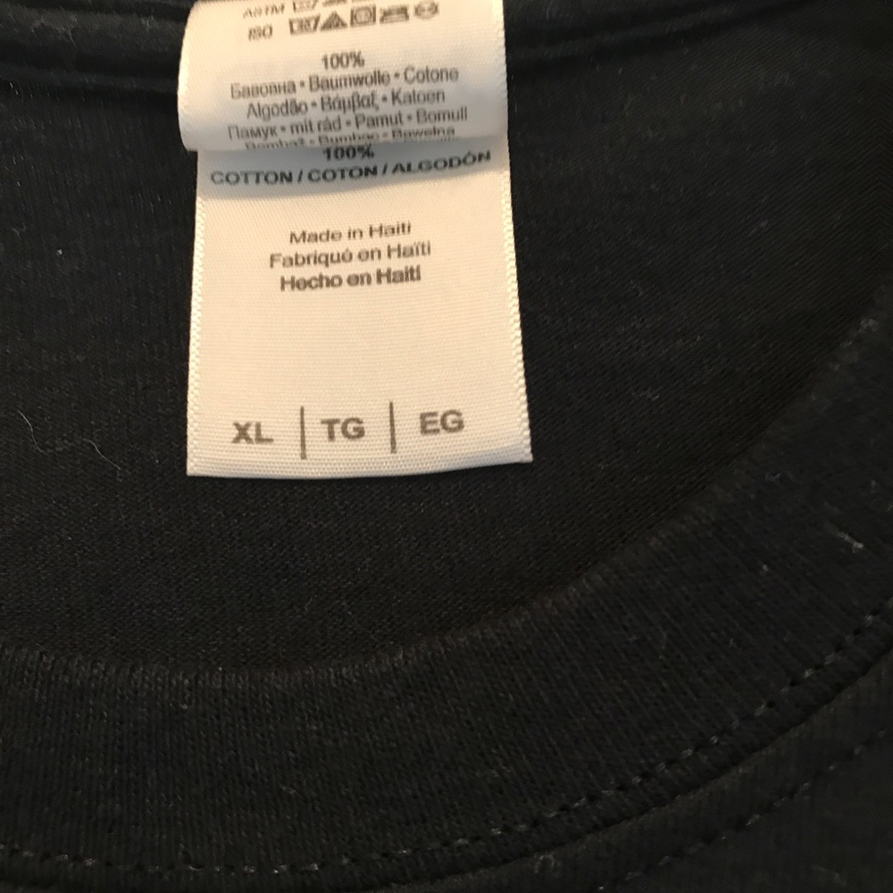Saks Tee - Picture 2 of 2