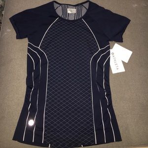 NWT Finish Fast Line Tee Athleta