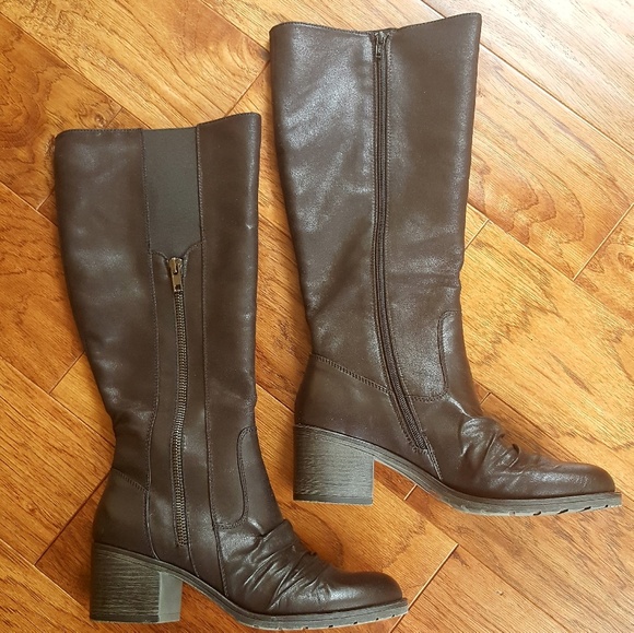 💸SOLD💸Bare Traps "Dallia" Tall Boots - Picture 4 of 7
