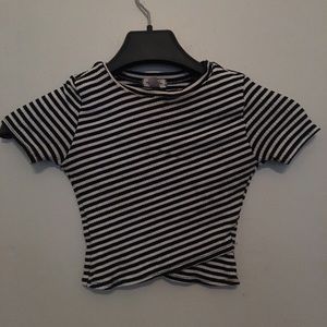 Urban outfitters crop top