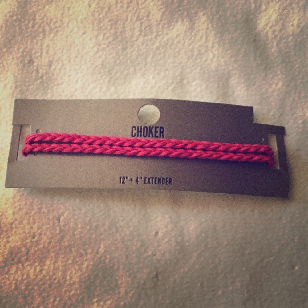 CHOKERS (2)