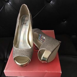 Speed limit high heels gold glitter/black glitter