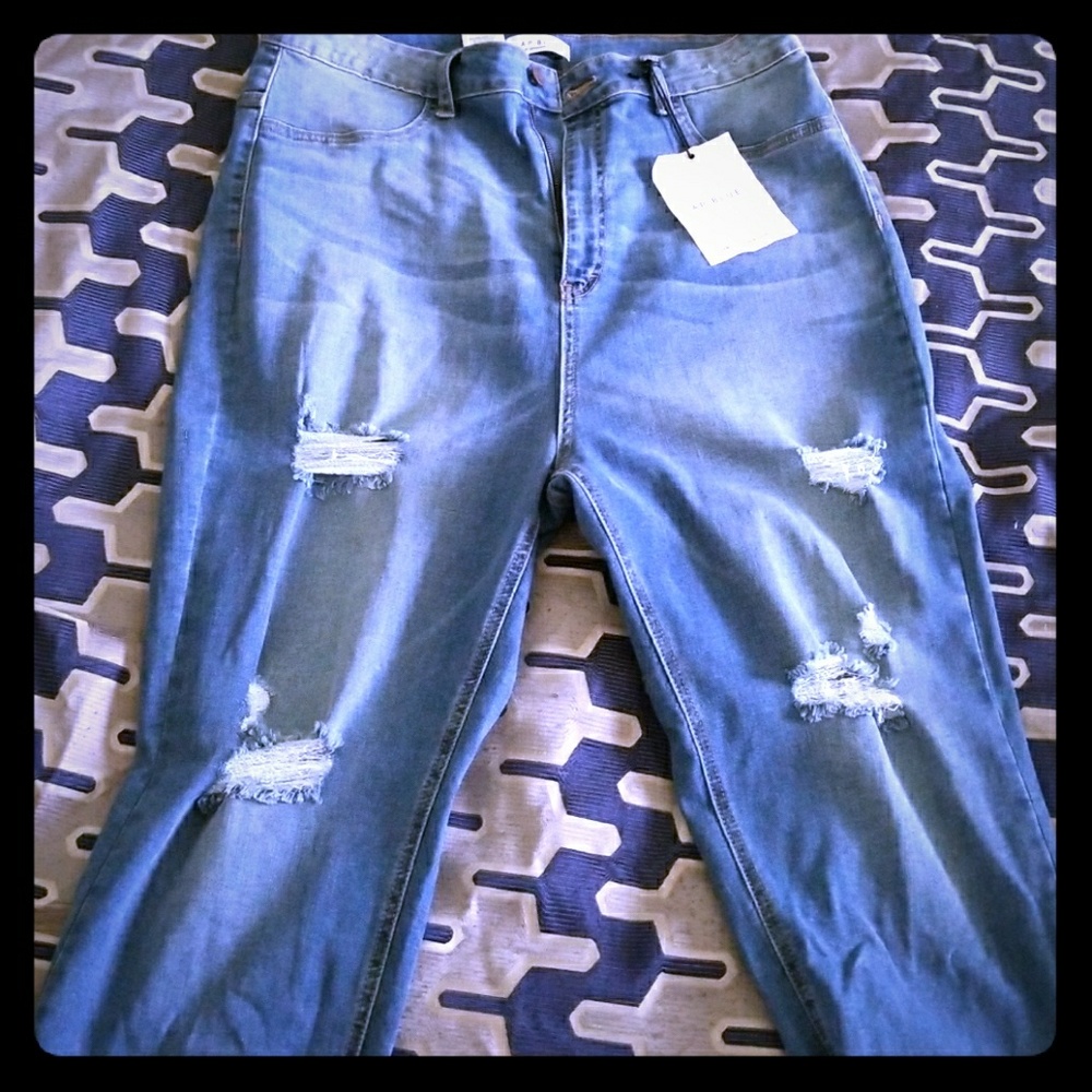 Brand New Light Blue Denim Distressed Jeans