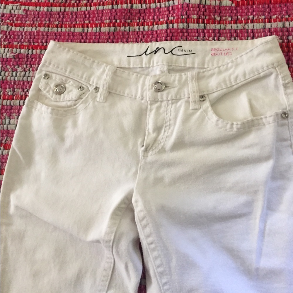 Inc Denim white jeans 👖👄
