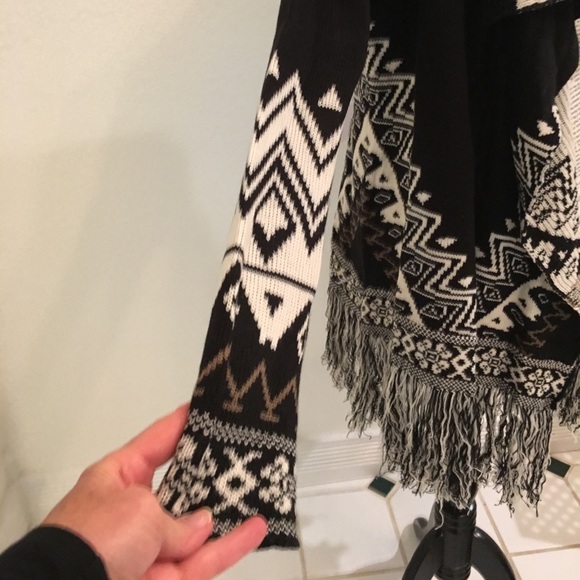 Blu Pepper Sweaters - ❤️ Warm and Pretty Cardigan - Blu Pepper! ❤️