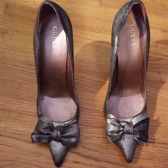 Heels - Picture 1 of 7