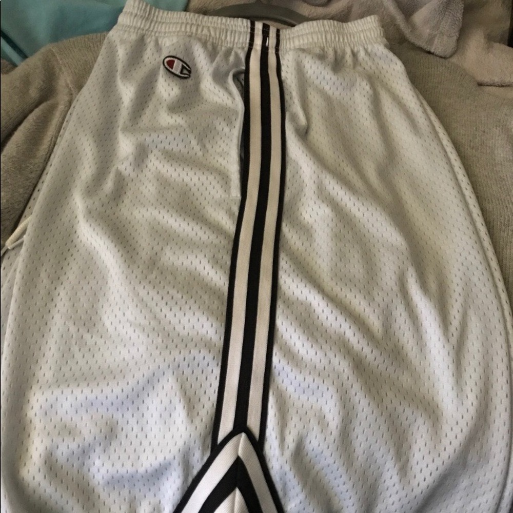 Men's XXL White a Champion Basketball Shorts