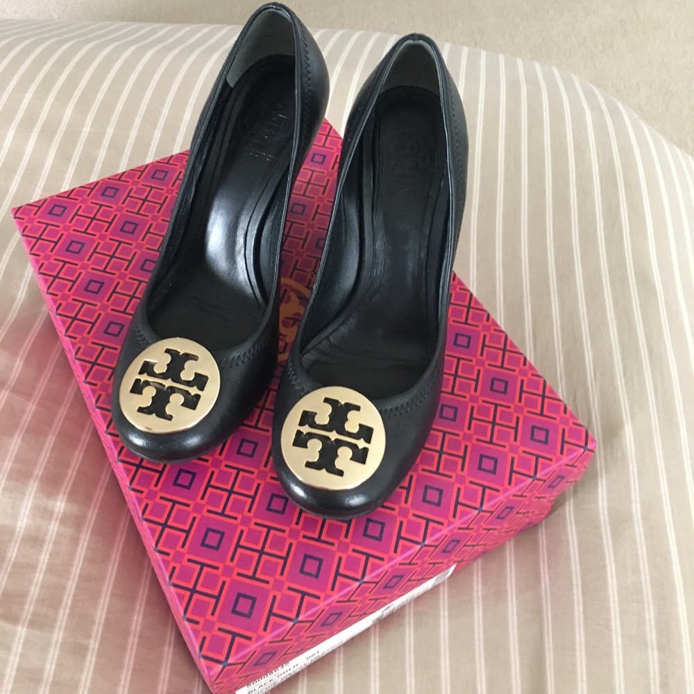 Brand New Tory Burch Black Sophie Wedge.  Size 7